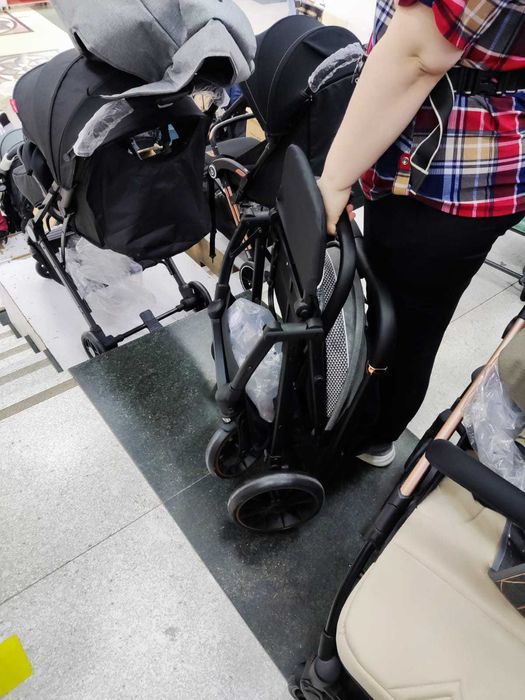 Продажа детской коляски