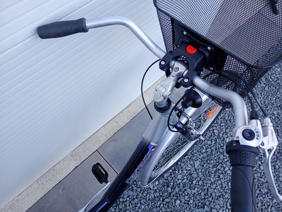 Bicicletă damă CENTANO,roți 28,cu 4 viteze Nexus ,frână picior !