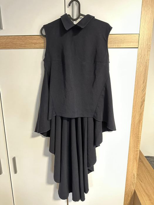 Роклята Mohito,Fabrizi