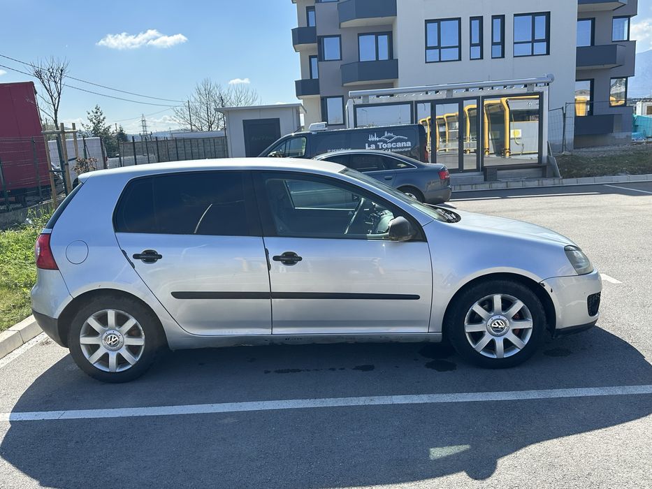 Голф 5 1.9 тди 105 к.с.