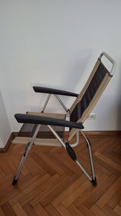 Scaun tip sezlong