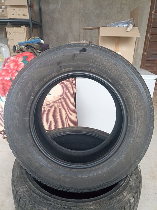 Летний балон Bridgestone 265/60/18