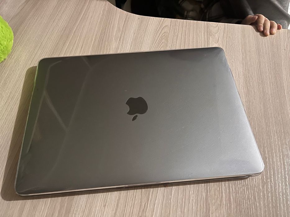 MacBook Pro m1 16/256гб