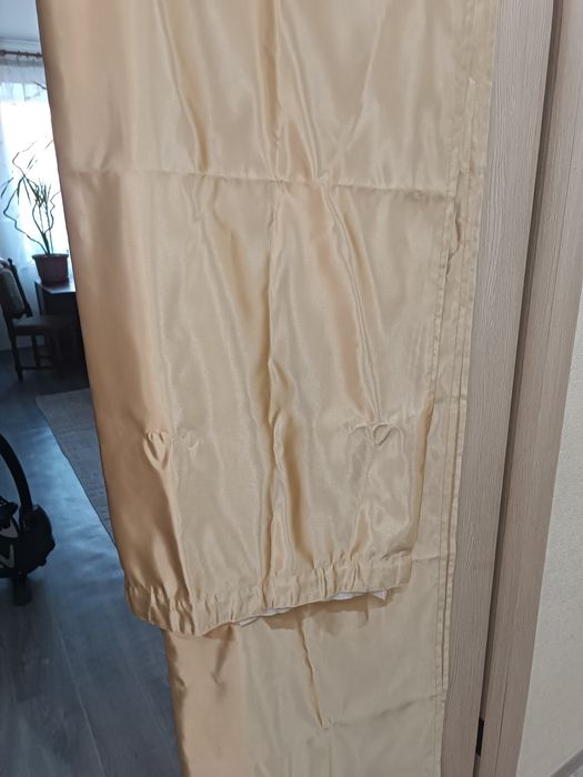 Продам золотые шторы