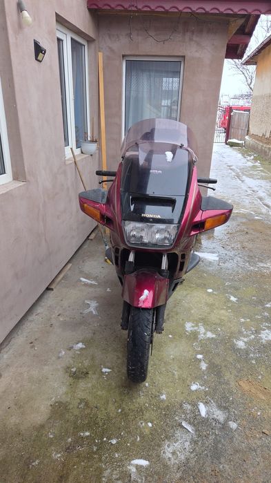 Honda Pan-european 1100ST se dezmembreaza