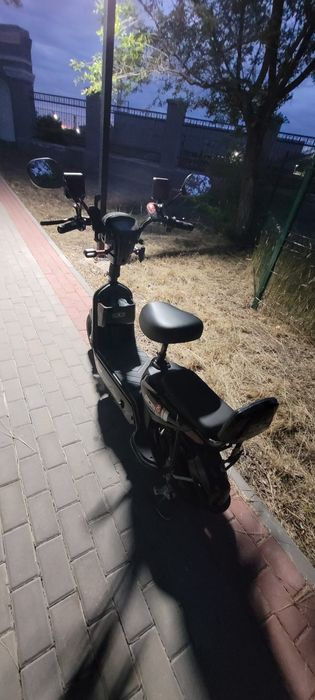 Продажа электроскутер ск8