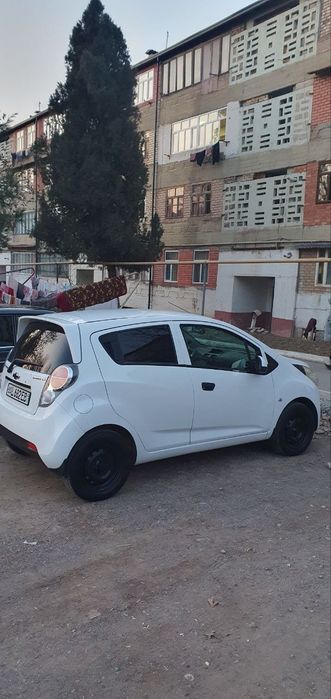 Спарк вторая позиция