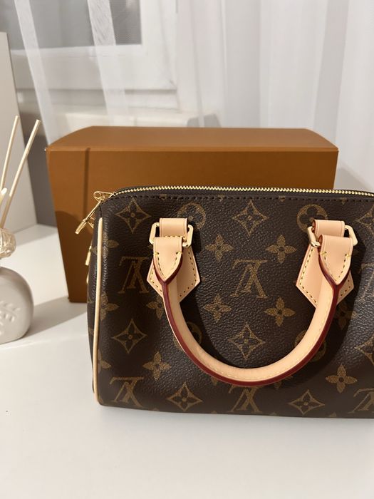 Сумка из натуральной кожи