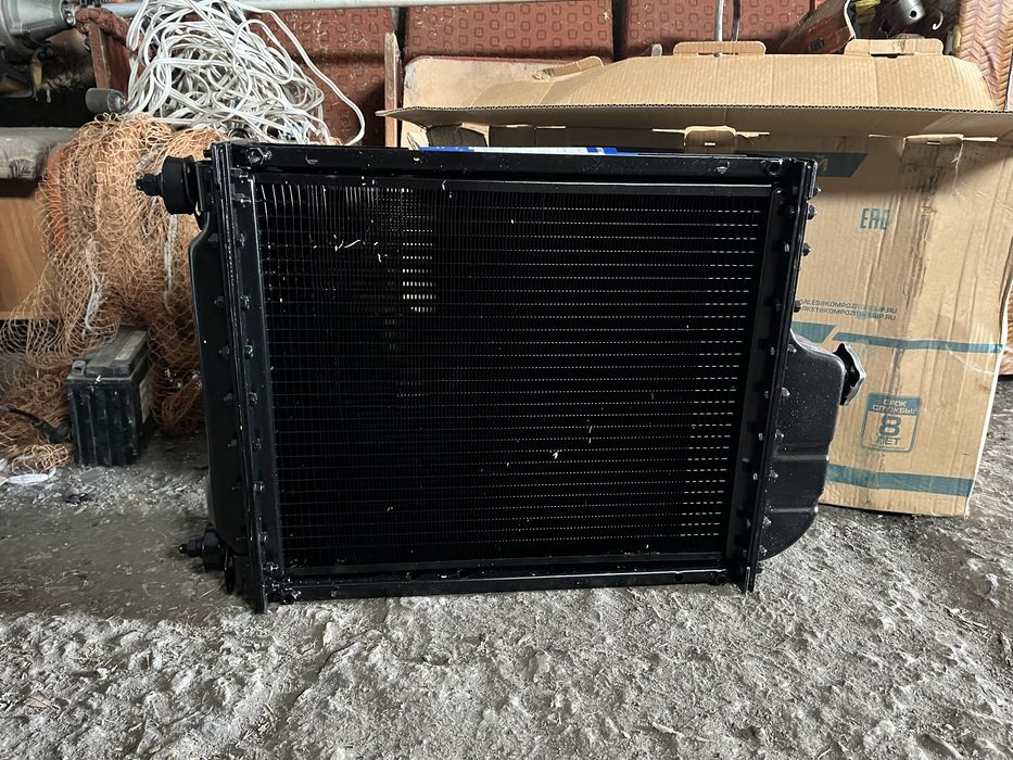 Раадиатор водянной (Композит групп )изготовитель