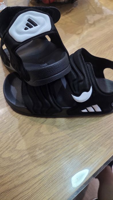 Сандали adidas адидас