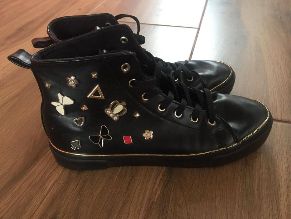 Разпродажба на обувки