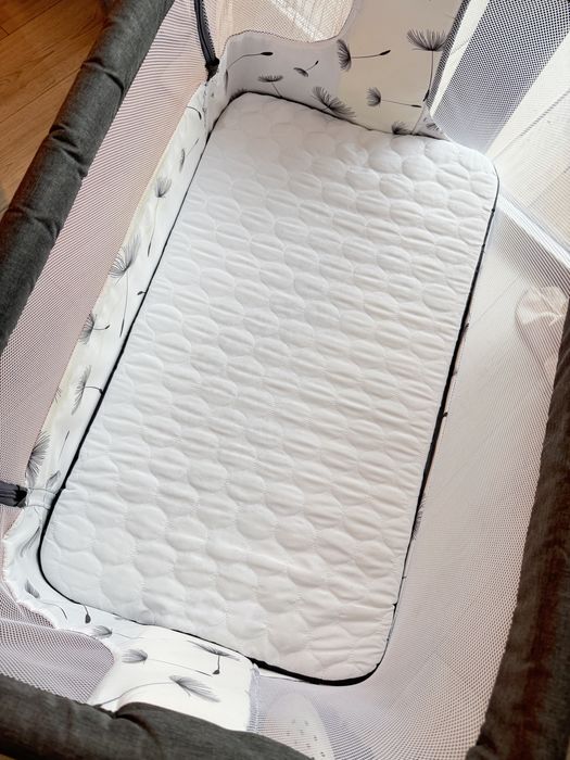 Patut lionelo co sleeper