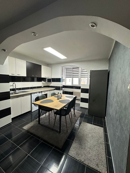 Apartament de închiriat