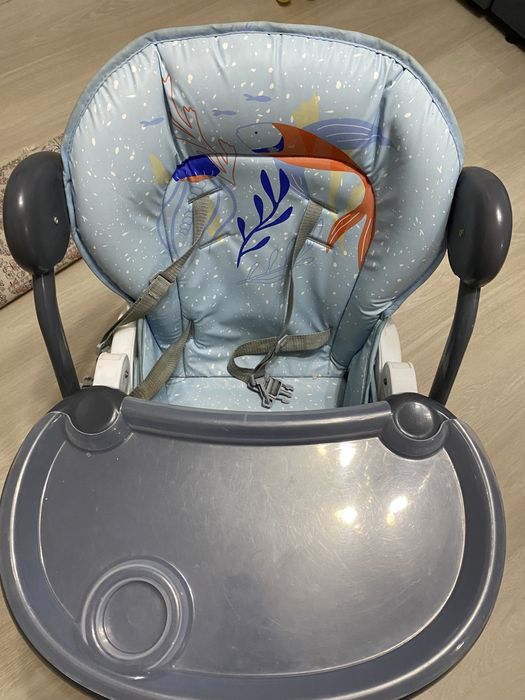 Продам стульчик для кормления