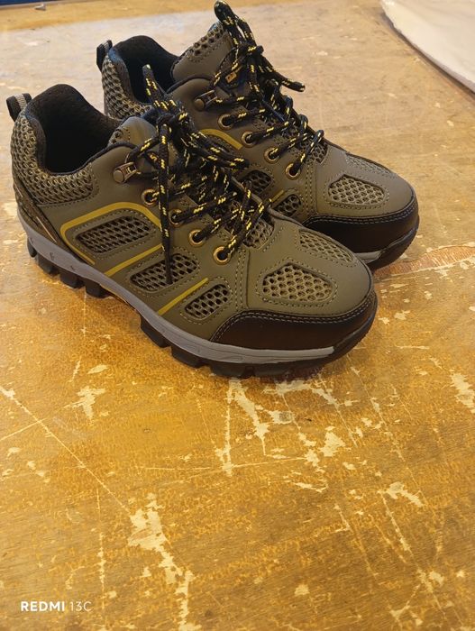 Продается Спец обувь