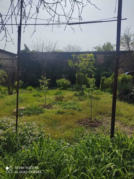 Продаётся дача   6 соток от круга Рохат 15-20 минут езды на машине.