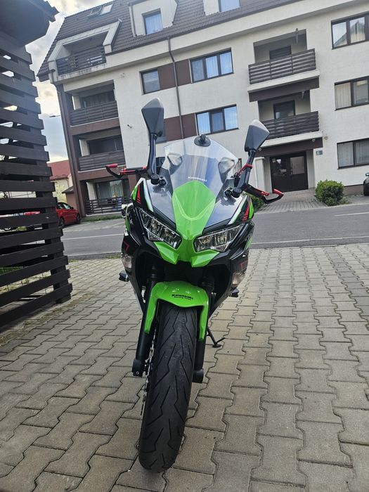 Vând Kawasaki Ninja 650 – 2021 – stare impecabilă, fără accident