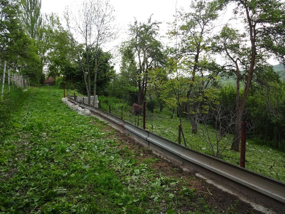 Дачу в горах продам.