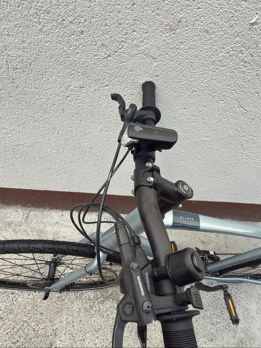 Vand sau schimb bicicleta de trekking