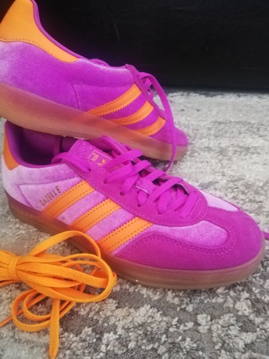 Дамски маратонки Adidas gazelle