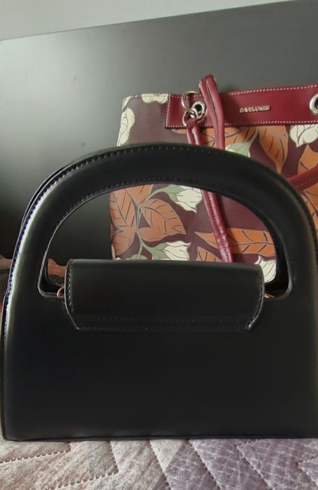 Елегантна дамска чанта