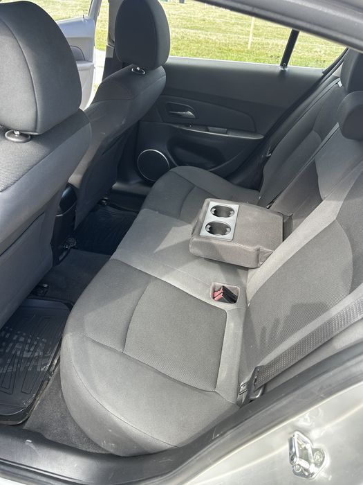 Chevrolete cruze an 2012