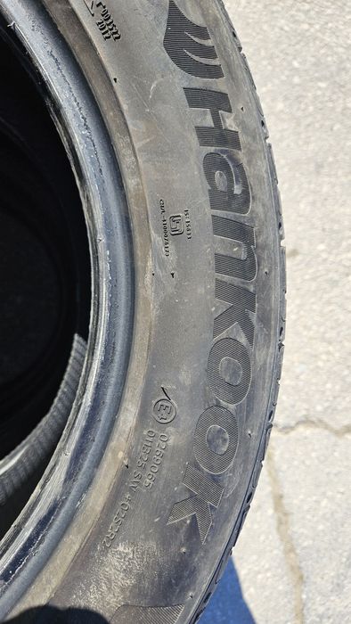 Летни гуми Hankook 235/55/18