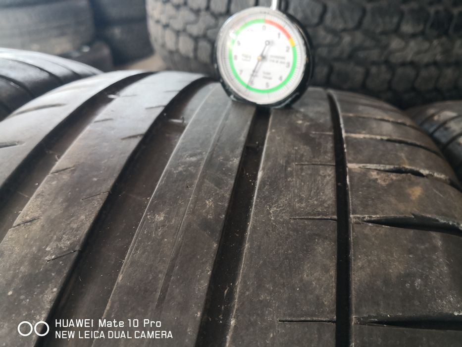 225 40 18 цола Michelin