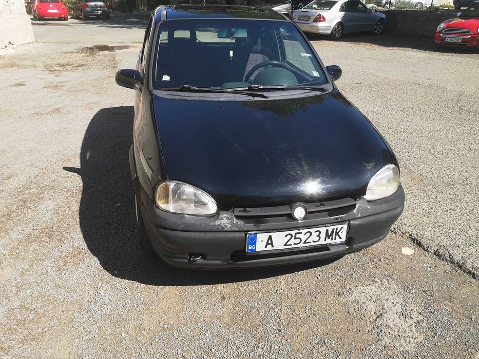 Продавам Opel Corsa 1.4 mi