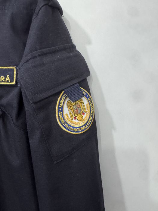Bluzon nou politia penitenciara
