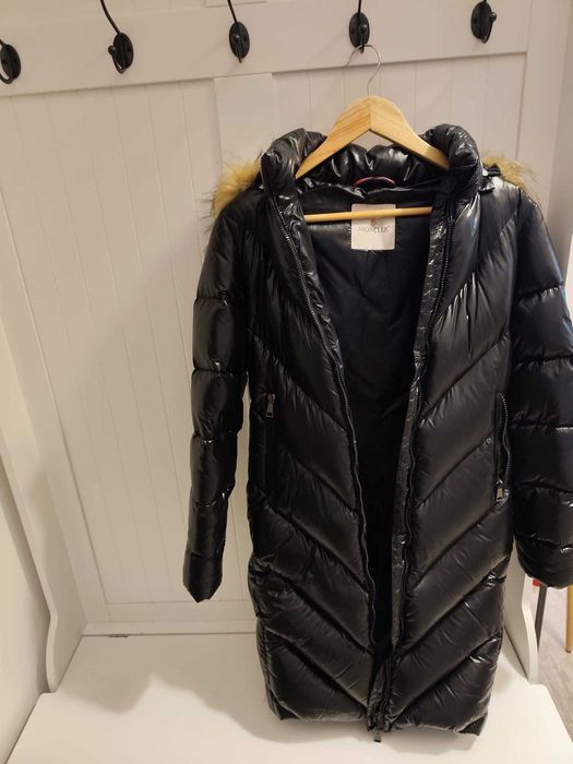 Geaca dama cu gluga Monclair