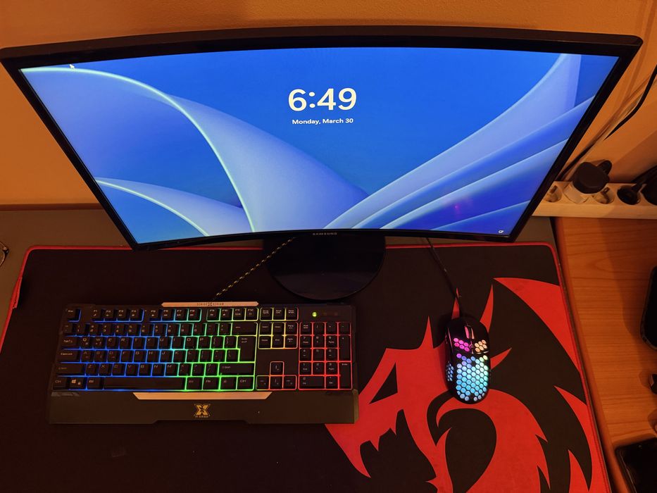 PC Gaming Ryzen 5 1600x, 16GB RAM DDR4, GTX 1070 Ti