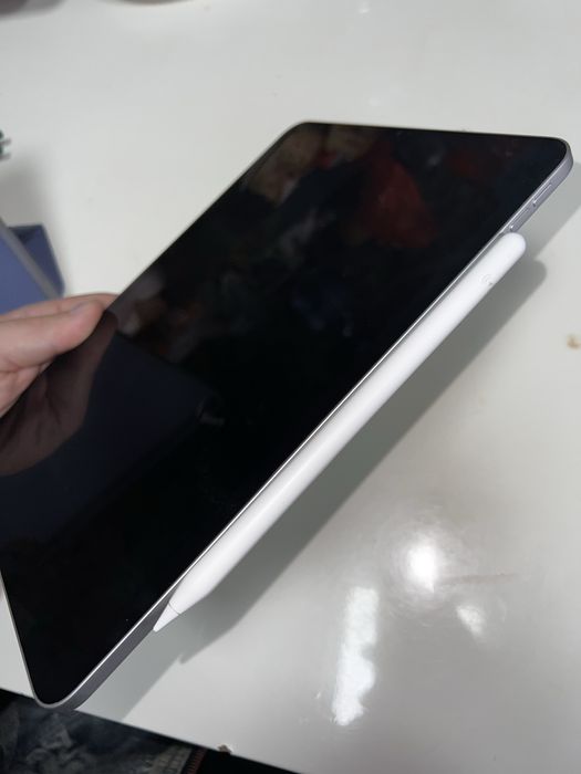 iPad pro 11” gen 3 M1 128gb Wi-Fi