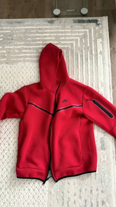 Nike Tech Fleece
