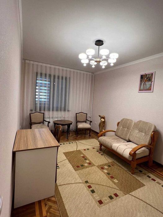 3 комн квартира в аренду. ЦУМ, Чимкентская