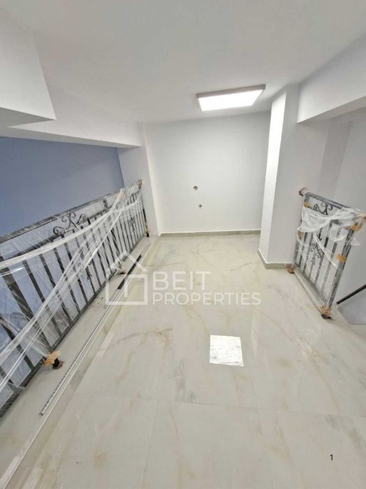 Дава се под наем Магазин в София, Център - 66 кв.м за 947.58 € - Снимка #2