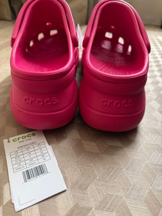 Чисто нови обувки Crocs