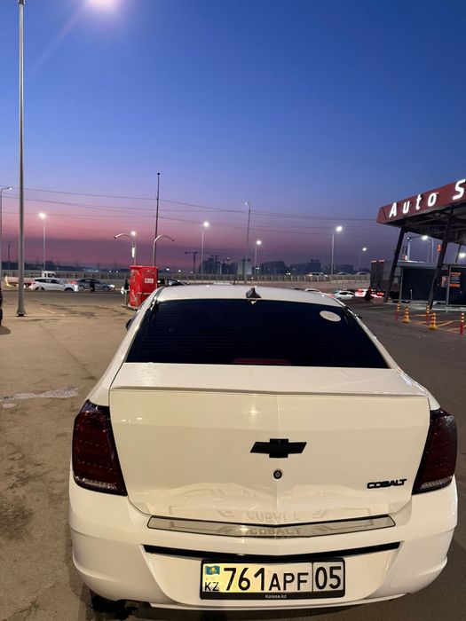 Автомобиль коболт