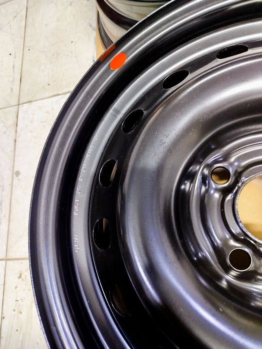 Нексия 3 оригинал заводской R15 дискалар сотилади оптим ва донага..