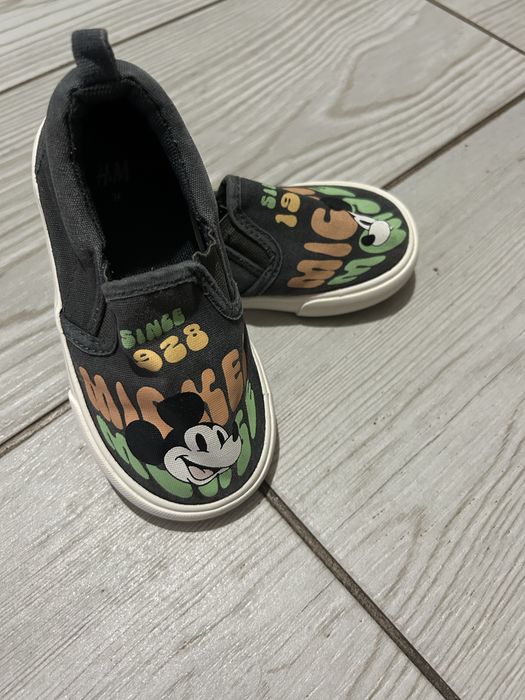 Tenisi H&m marimea 24