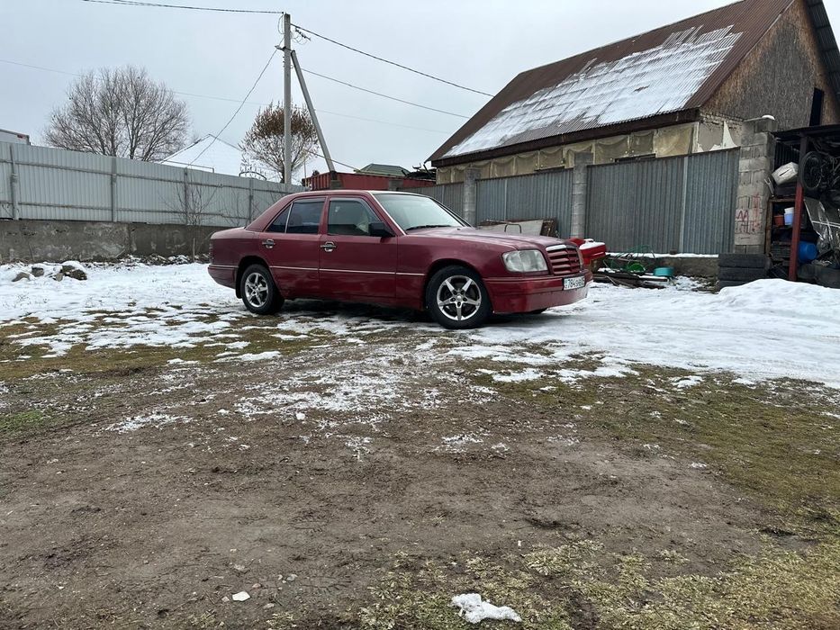 Мерс 124 2.2.ешка