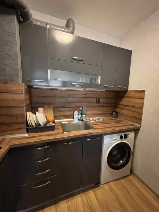 Продава се Двустаен апартамент в Радомир - 56 кв.м за 501 €/кв.м - Снимка #2