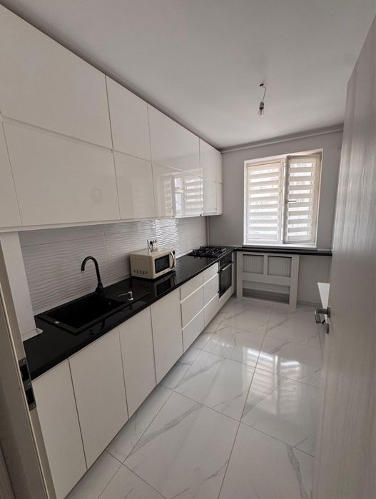 Inchiriez apartament 3 camere , Biruintei 29, Popesti Leordeni 400€