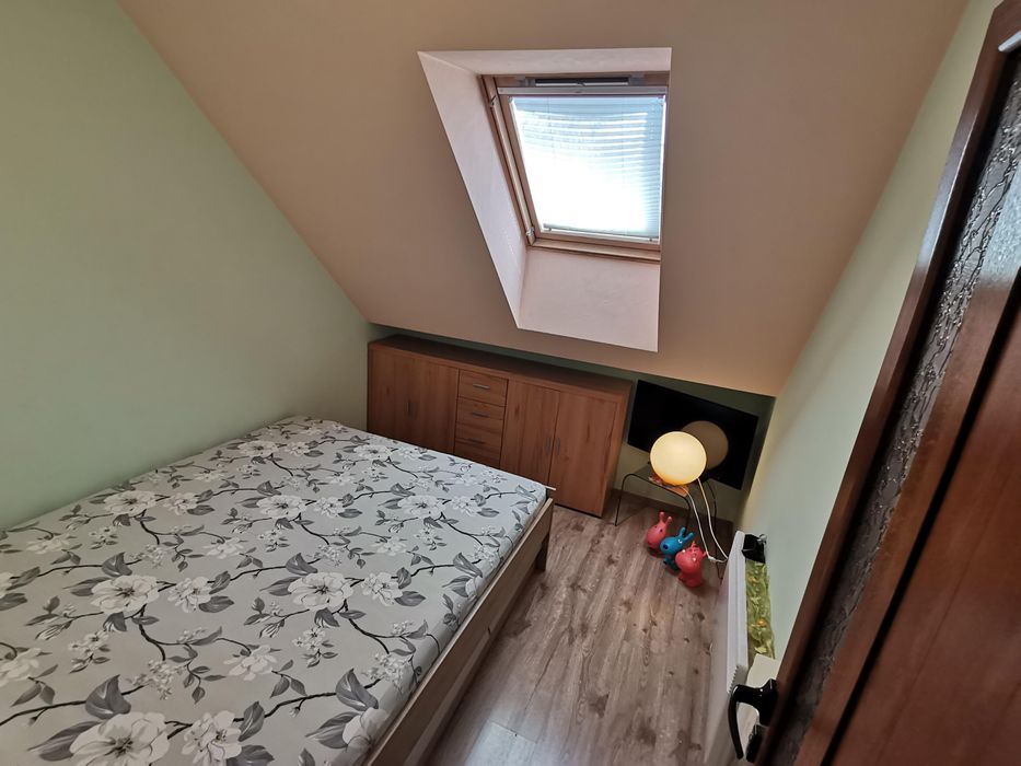 Дава се под наем Тристаен апартамент в Бургас, Възраждане - 88 кв.м за 408 € - Снимка #5