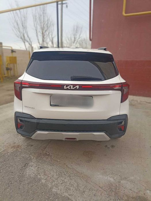 Kia seltos 1 poz