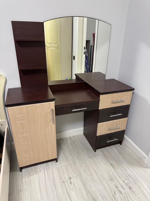 Туалетная тумба..