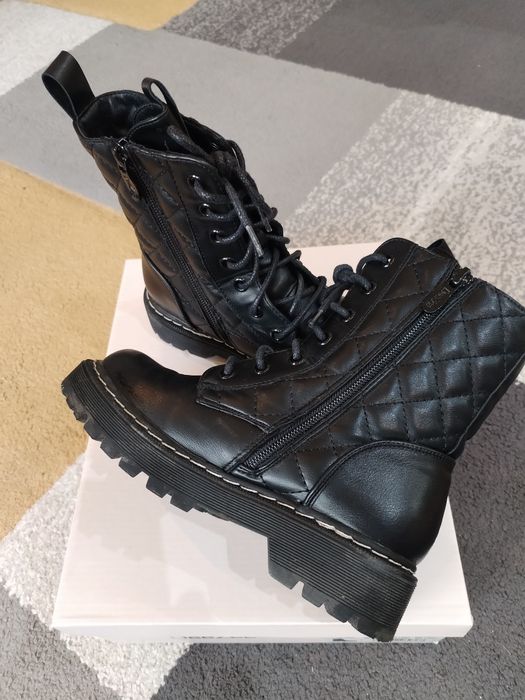 Bocanci primavara DeeZee nr. 33