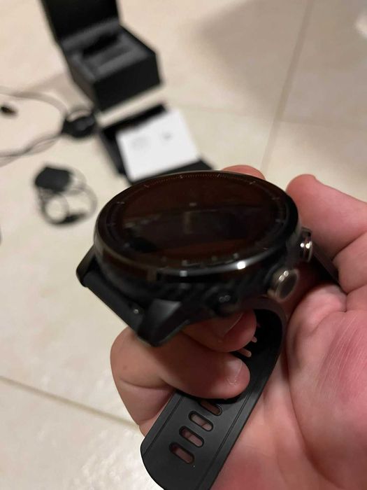 Продавам смарт часовник Amazfit Stratos 2