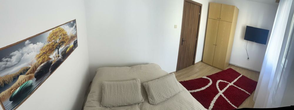 Închiriez apartament