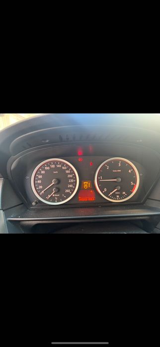 BMW 5 Series 0 — imagine 2